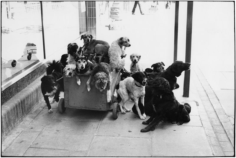 ENGLAND. 1974. (PAR84013)