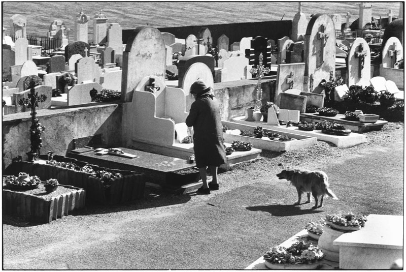 FRANCE. Saint Tropez. 1979. (NYC13863)