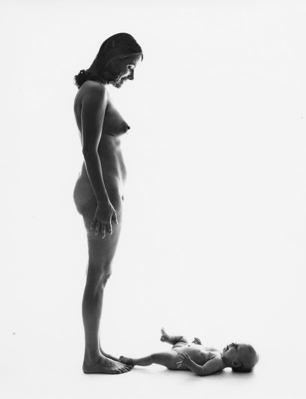 USA. New York City. 1977. Susan and baby (after). (NYC18448)